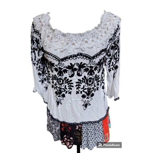John Mark Embroidered Peasant Blouse Size Small Boho Hippie - Picture 1 of 8